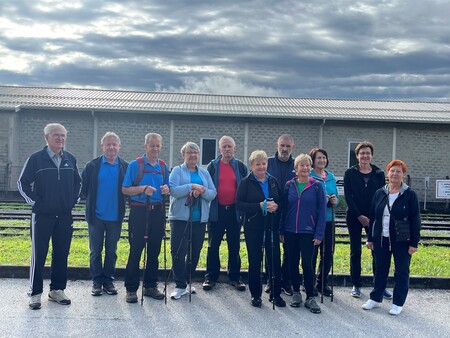 foto pohod upokojenci 1